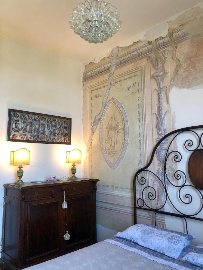 “Attico Garibaldi” Nel Cuore Della Toscana Sinalunga Exterior photo